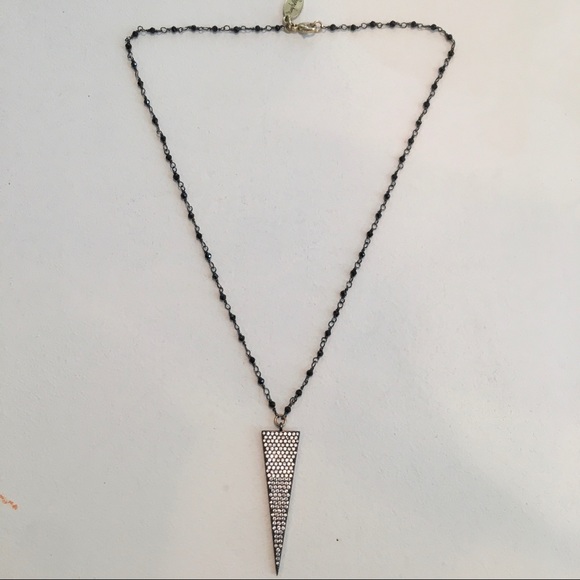 Black chain necklace with gorgeous pendant. - Picture 2 of 6